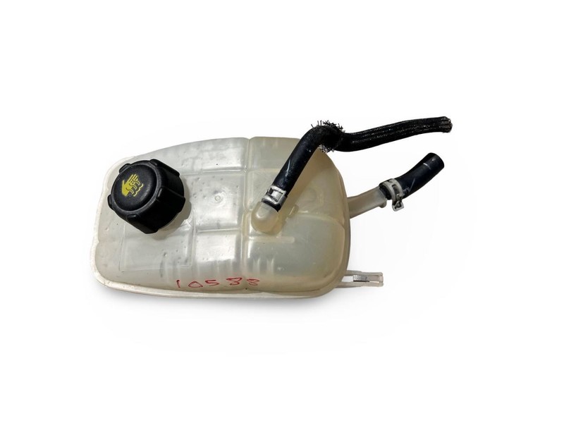 2020-2024 Nissan Sentra Coolant Overflow Bottle