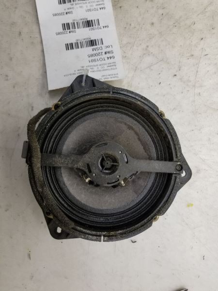 2001-2007 TOYOTA SEQUOIA PASSENGER SIDE REAR DOOR SPEAKER ASSEMBLY