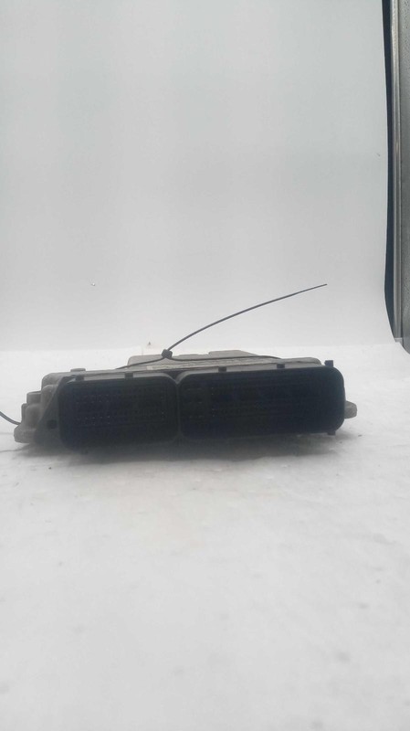 2014 Volkswagen Passat Engine Control Module ECM 2.0L OEM 162K Miles
