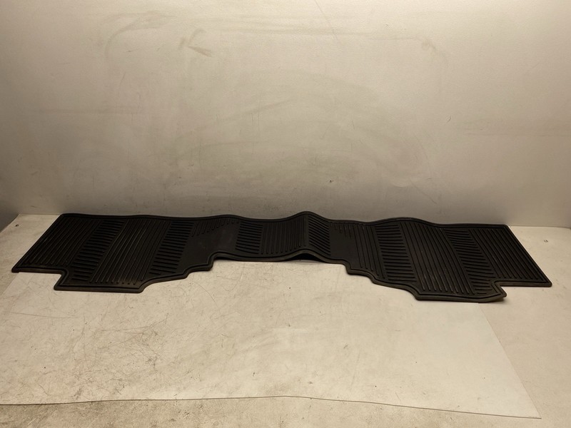 2011-2014 Chevrolet Suburban Tahoe 2nd Row Rubber All Weather Floor Mat Black