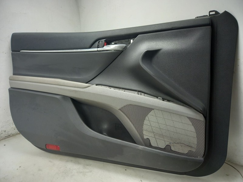 20 TOYOTA CAMRY LE HYBRID FRONT DRIVER LEFT DOOR PANEL GRAY-FA10