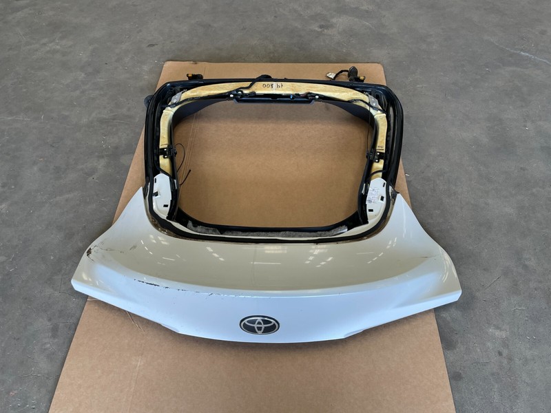 20 21 22 23 Toyota Supra Rear Trunk Deck Liftgate Hatch Lid White 1565 OEM