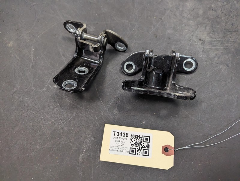 2PC Rear Left Door Upper & Lower Hinge 2021 Toyota C-HR 68760-0H010 2018 - 2022