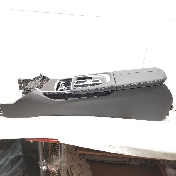 2018 BMW G11 740i 750i Center Console Arm Rest Cover Lid Black