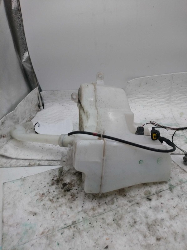 2020 Nissan Altima Washer Fluid Reservoir OEM Grey 2.5L 71K Miles NJ25-26050