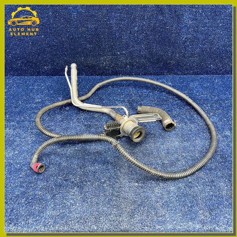2015-2020 GMC Canyon Fuel Filler Neck Assembly OEM 84102512