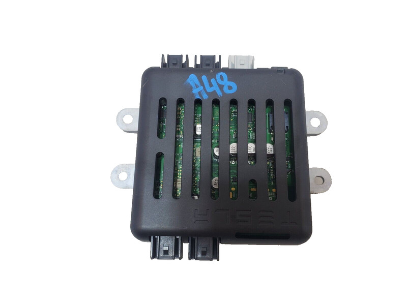 ✅ 2016-2020 OEM Tesla Model X USB Hub WiFi Control Module Assembly