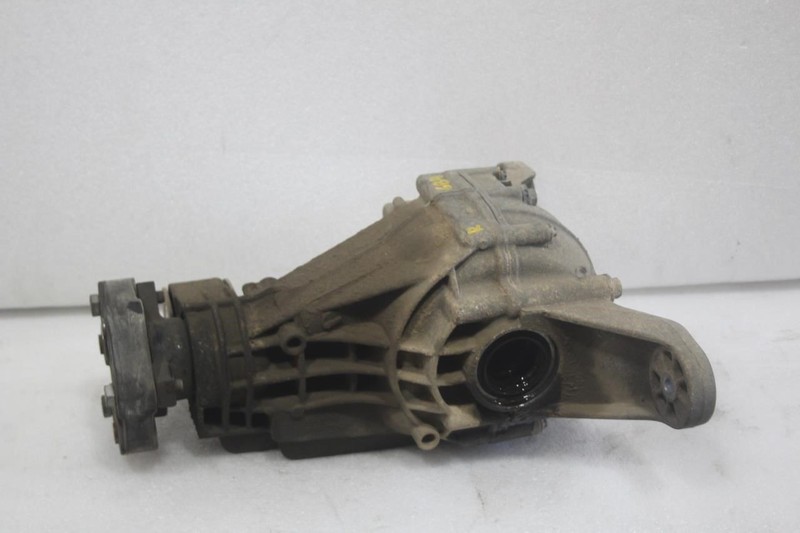 2010-2012 MERCEDES GL550 GL450 X164 REAR DIFFERENTIAL CARRIER 3.70 147K MILES