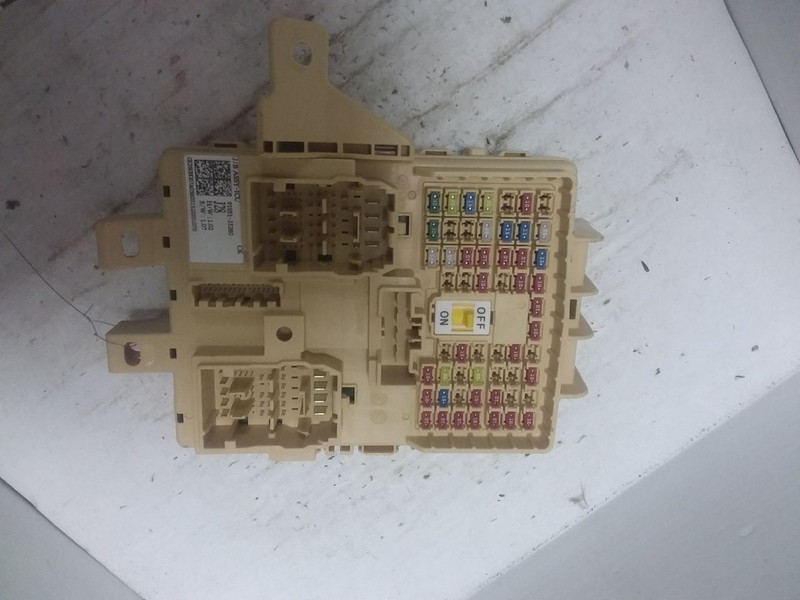 Cabin Fuse Junction Box 2018 Kia Stinger 91951-J5280
