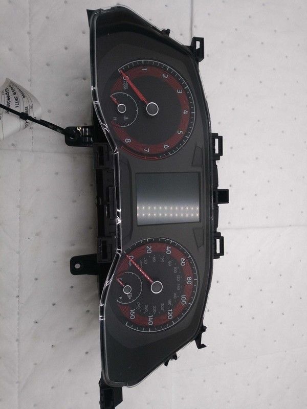 2019 Volkswagen Jetta Speedometer Gauge OEM Red 44000 Miles NJ25-26006-661865