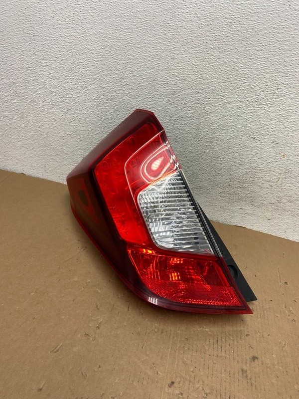 2015 to 2020 Honda Fit Left Driver LH Side Tail Light Oem ad7994 DG