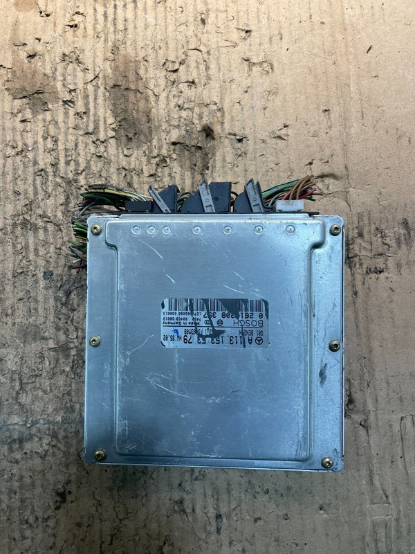 2003 to 2006 Mercedes E500 E350 Engine Computer Module ECM ECU OEM V2271 DG