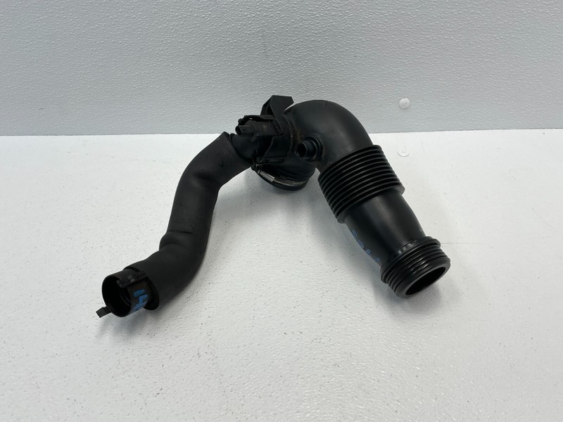 2012-2015 BMW Z4 sDrive28i E89 Air Intake Inlet Cleaner Duct Pipe Tube 1465 OEM