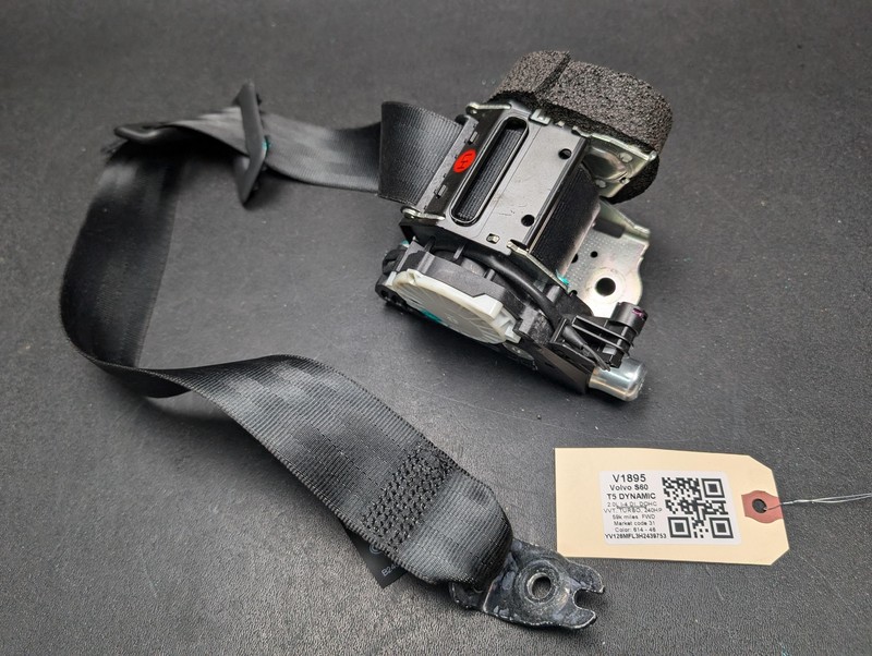 Rear Left Seat Belt Retractor 2017 Volvo S60 39818849 2014 2015 2016 2018
