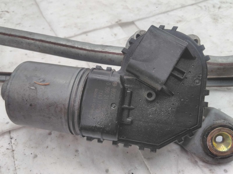 Used Windshield Wiper Motor fits: 2004 Jaguar X typeGrade B