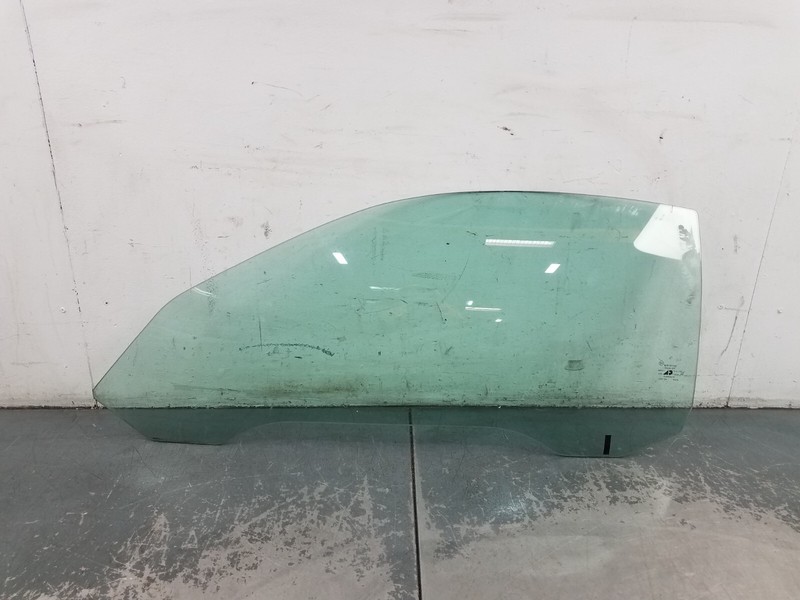 2004 Chevy Corvette C5 Left Driver Door Glass #2517 K2