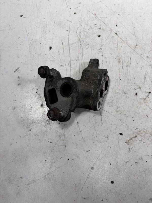 00-06 Honda Insight EGR Passage 18711-PHM-000 OEM