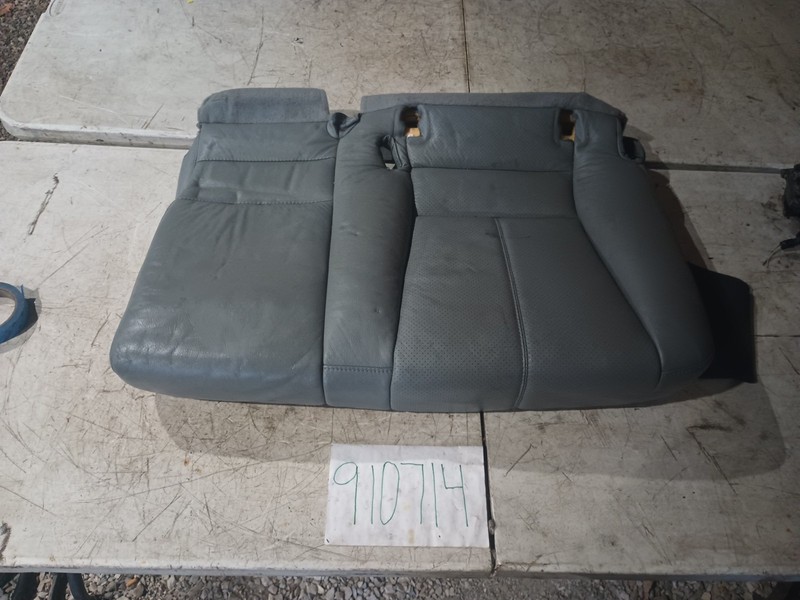 00-05 Mercedes W163 ML350 ML5002ND row Left SeatBottom Cushion OEM Gray