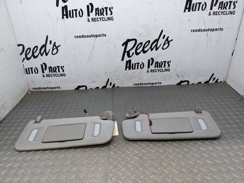 2007-2017 Outlook Equinox Acadia Traverse Enclave Terrain Sun Visor Pair 1188426