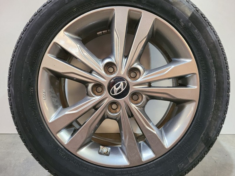 Wheel 16x6-1/2 Alloy Sedan Fits 17-18 ELANTRA 590543