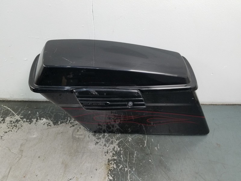 2010 09 13 Harley Davidson CVO UltraLeft Saddle Bag / Lid - * #7540 V7