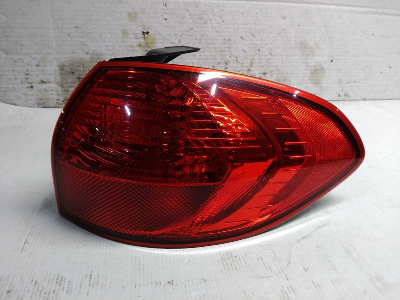 2008 Subaru Tribeca Right Tail Light Assembly Grey 70498 Used OEM
