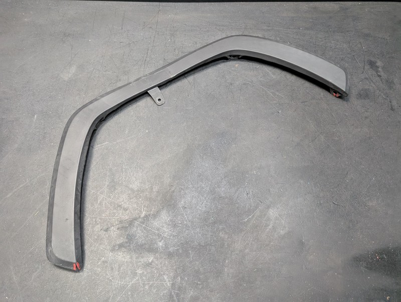Front Left Wheel Arch Flare Molding 2020 Toyota RAV4 75602-0R090 2019 - 2024 X