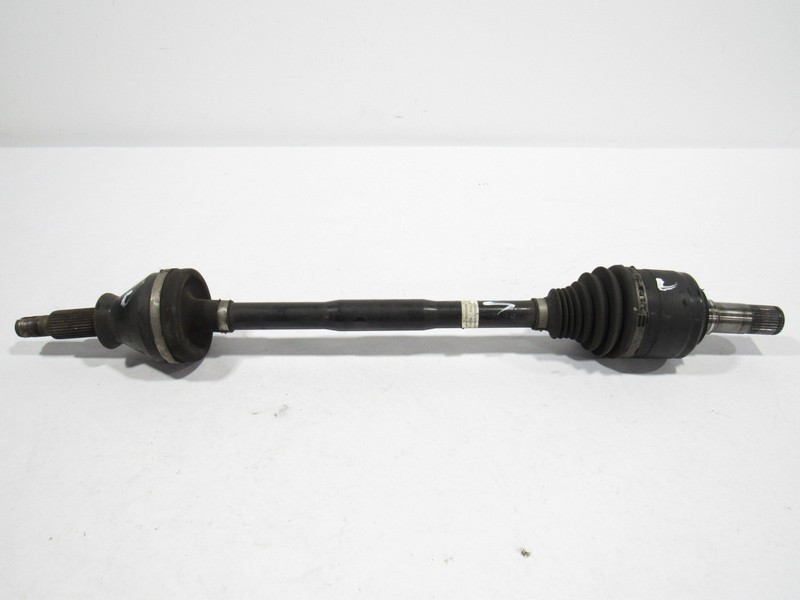 14-19 Maserati Quattroporte 2016 3.8L RWD Rear Left Suspension Axle Shaft ;:A