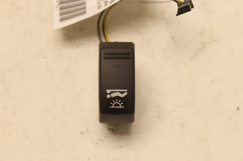 2018-2023 PETERBILT 579 PACCAR SLEEPER LIGHT CONTROL SWITCH P27-6253-036-01 OEM