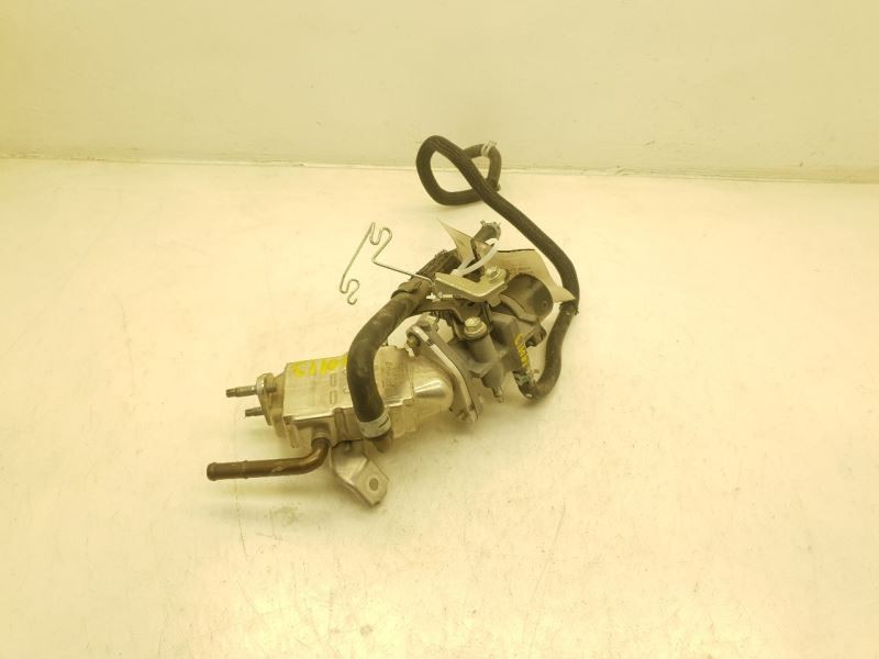 2013 TOYOTA PRIUS C TWO 1.5L FWD AT EGR VALVE
