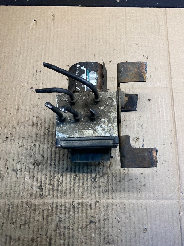 2008-2010 Chevy Express GMC Savana 1500 2500 ABS Anti Lock Brake Pump ab3507 DG