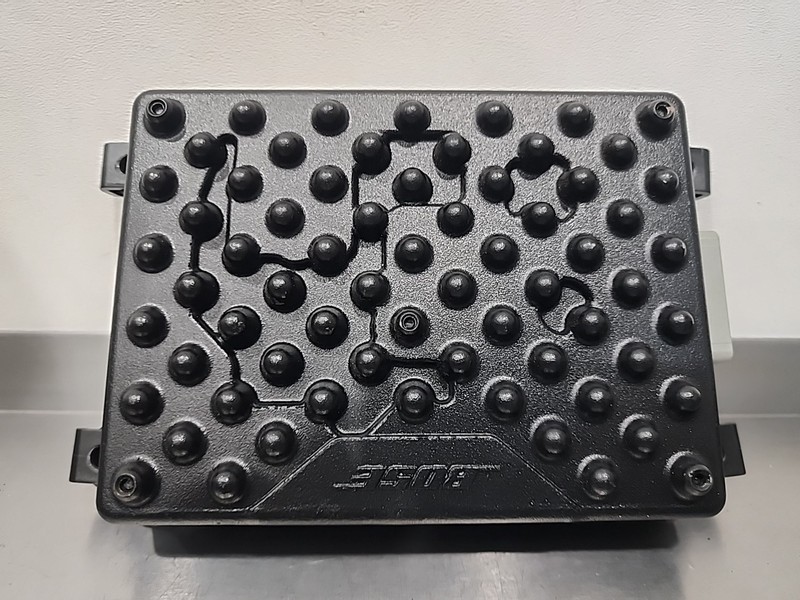 306007002150220 || Porche Amplifer Bose OEM 200W 13044161 999999