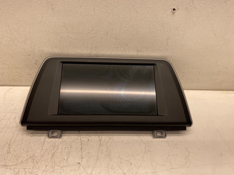 2016-2019 BMW X1 6.5 INCH CENTER DASH RADIO DISPLAY SCREEN OEM