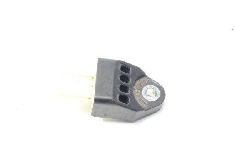 2007 TOYOTA FJ CRUISER LEFT FRONT SIDE IMPACT SENSOR 89831-35010