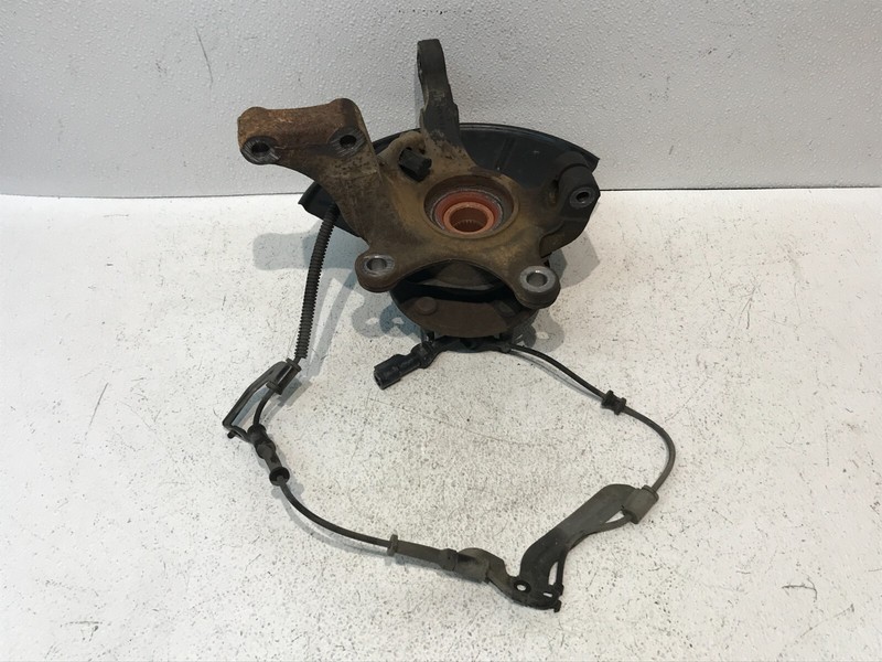 05-12 Ford ESCAPE Right RH Passenger Front Spindle Knuckle OEM