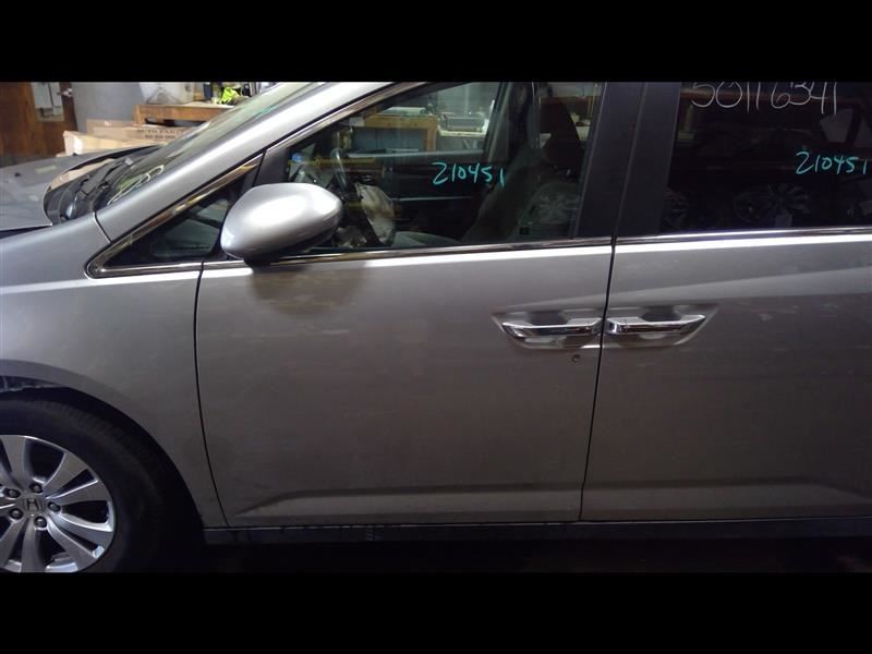 Driver Left Front Door Electric Fits 13-17 ODYSSEY 778635