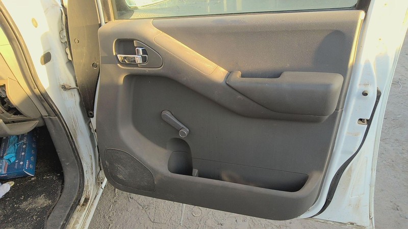 Front Door Trim Panel NISSAN FRONTIER Right 13 12 14 15