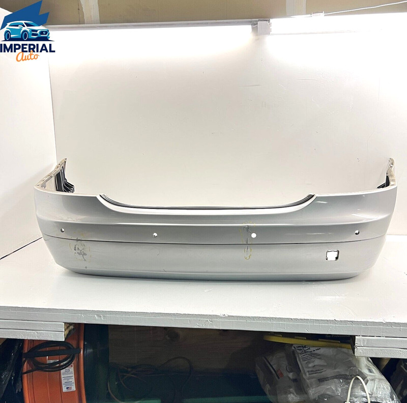 Base Rear Bumper Cover Assembly Parking Sensors OEM 2007-2013 MERCEDES S550 W221