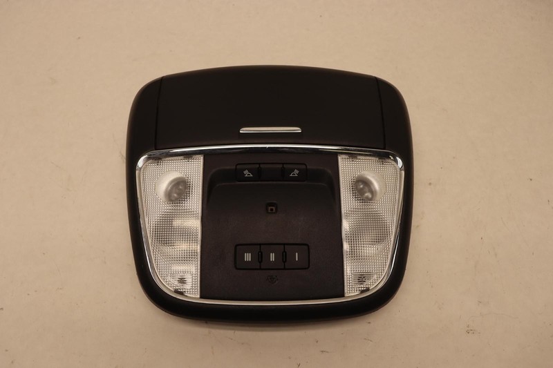 2011-2012 CHRYSLER 300 FRONT OVERHEAD CONSOLE DOME LIGHT READING MAP OEM