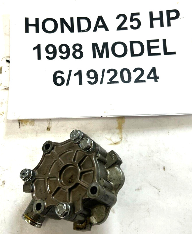 Honda Outboard 25hp OIL PUMP 15100-ZV7-000 FRESHWATER