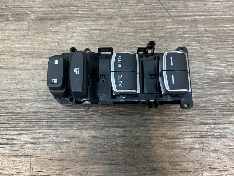 2018-2020 Honda Accord Master Window Switch Left Side ASSY OEM M64590