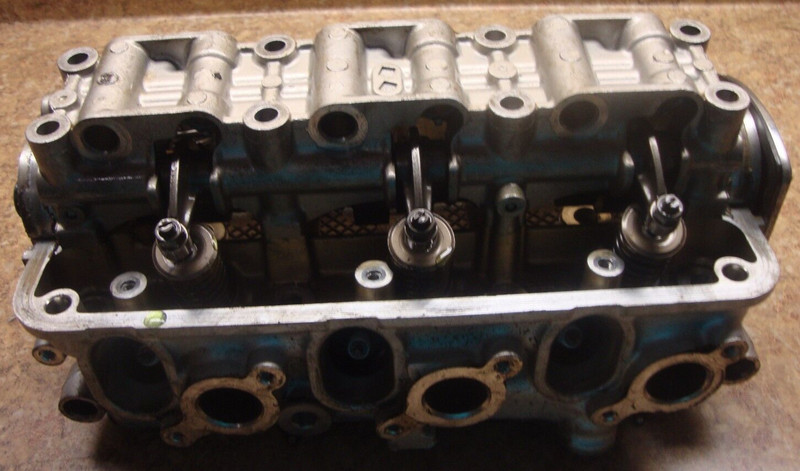 2003 Honda Valkyrie GL1500 Gl 1500 CD Engine Right Cylinder Head Valve Cam Shaft