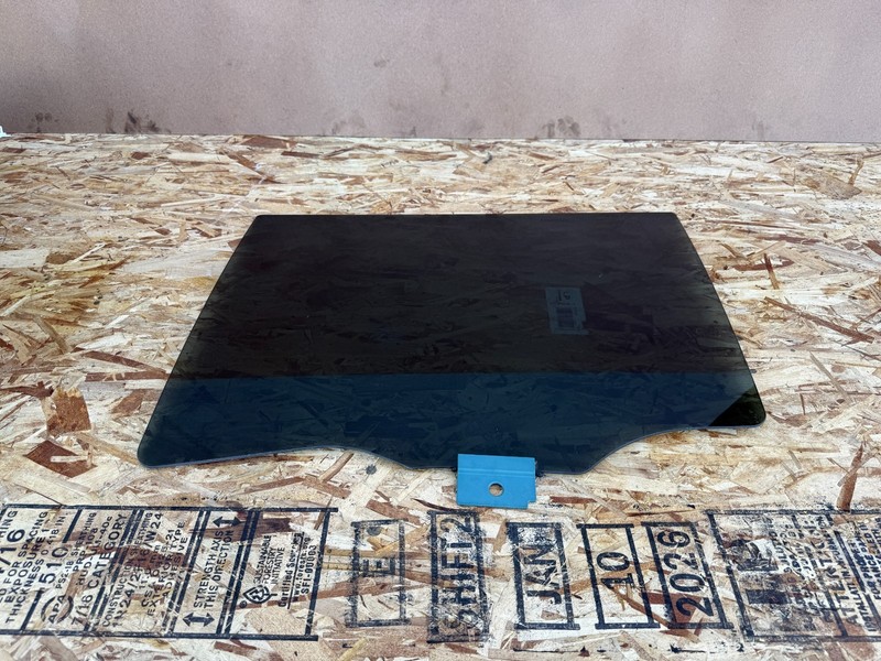 RIVIAN R1S 2022-2026 OEM REAR LEFT DRIVER DOOR WINDOW GLASS ASSEMBLY