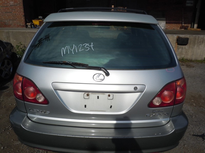 1999-2003 Lexus RX300 Rear Hatch Liftgate W/ Spoiler OEM 1C0 Heated