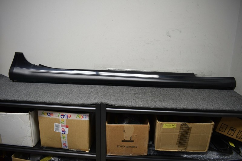 MASERATI GHIBLI RIGHT SIDE ROCKER PANEL FACTORY OEM