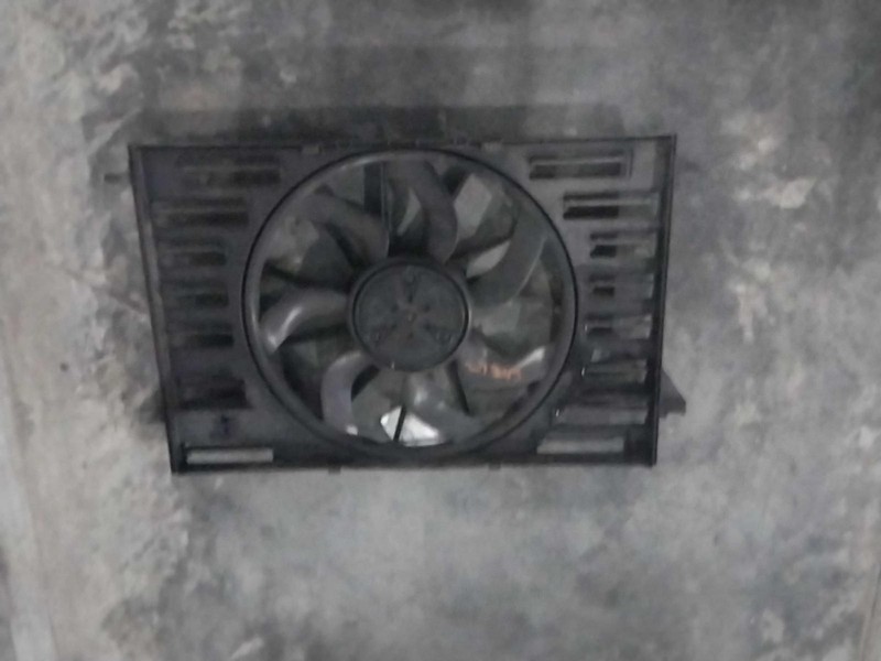 2017 Audi A4 Engine Cooling Fan Motor OEM Black 139K Miles NJ25-27345-696559