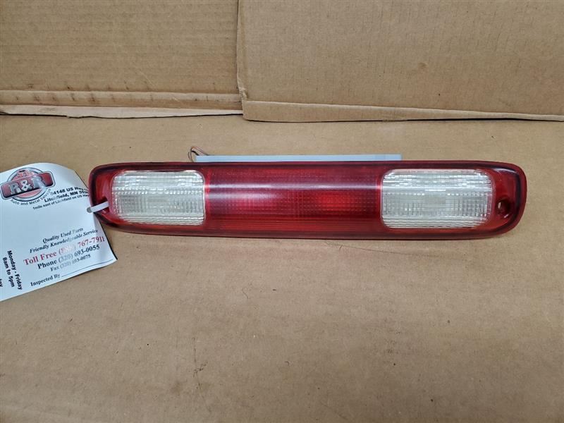 SILVRDO15 2005 High Mounted Stop Light 268681
