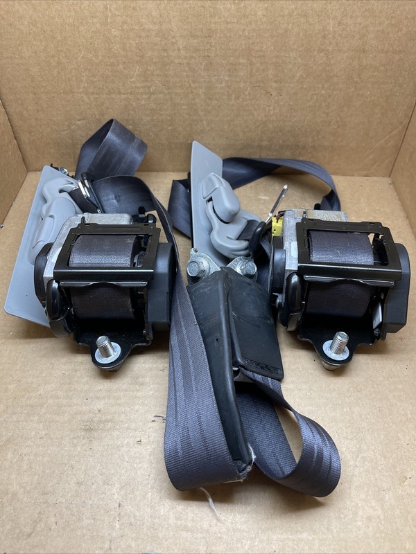 09-15 Honda Pilot Front Right Left Seat Belt Seatbelt Retractor Set BB