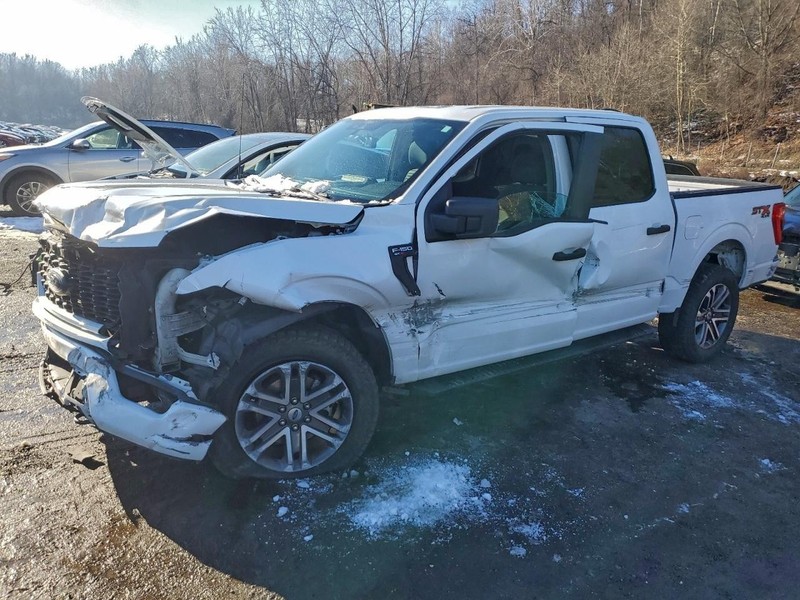 2022 Ford F150 4WD Drive Axle Assembly OEM FL3Z4026E 84K Miles White