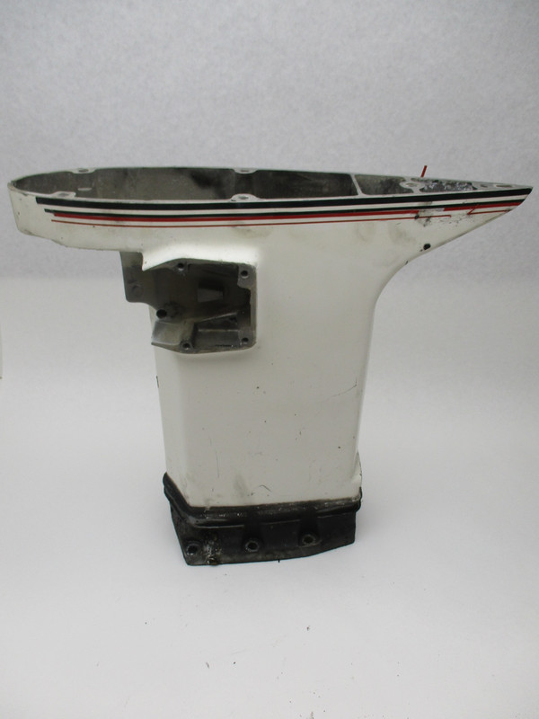 0328598 Evinrude Johnson Outer Exhaust Housing 17 Inch 60 70 Hp Outboard 0330727